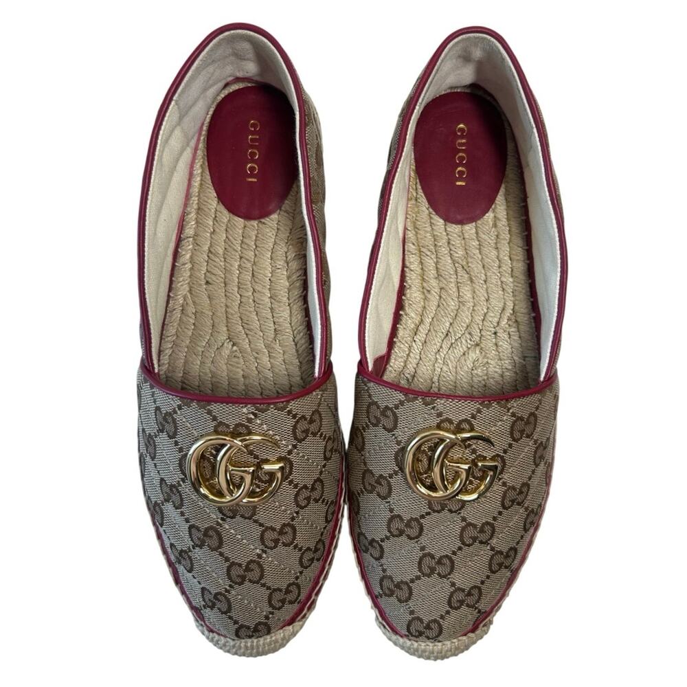 Gucci GG Matelassé Canvas Espadrilles, cherry red leather trim, gold hardware. 9 - Picture 9 of 13